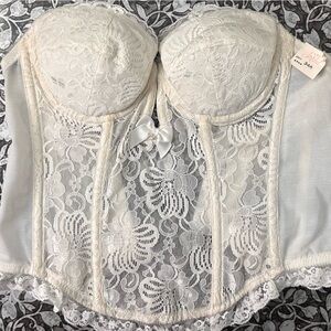 Jezebel Cream Lace Bustier